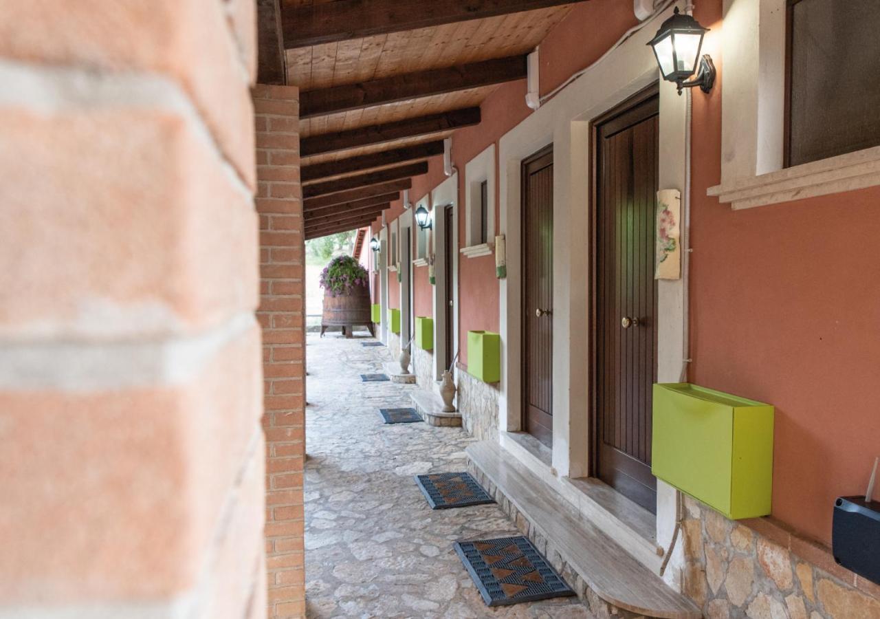 Il Sorgituro - Agriturismo Postiglione Exterior foto